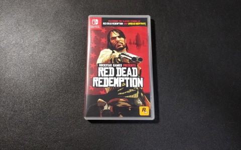 荒野大镖客用什么能玩